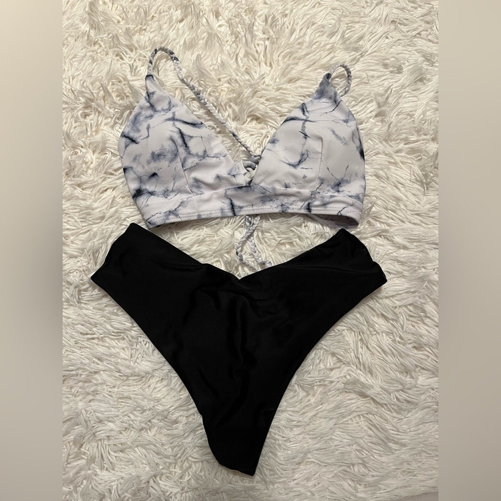 Halter neck bikini